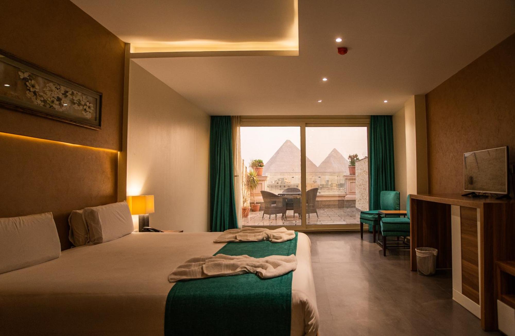 New Top Pyramids Hotel カイロ エクステリア 写真