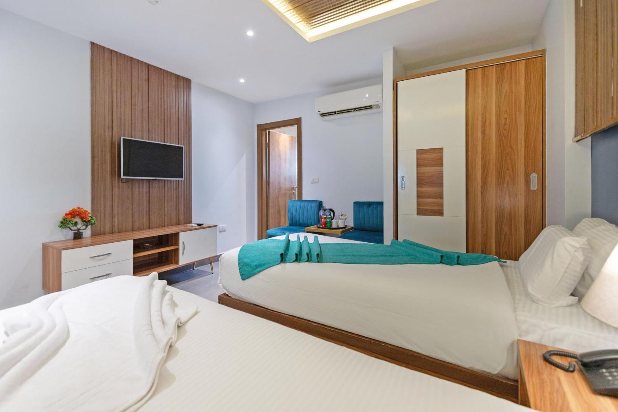 New Top Pyramids Hotel カイロ エクステリア 写真