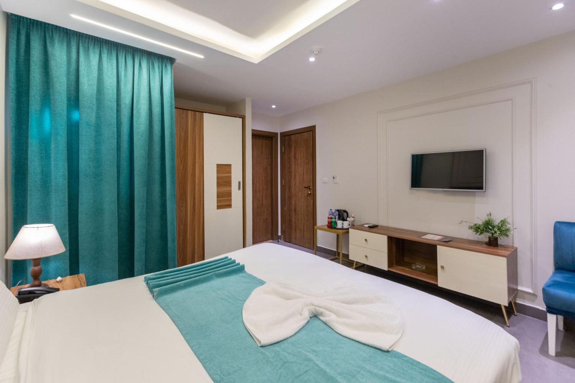 New Top Pyramids Hotel カイロ エクステリア 写真