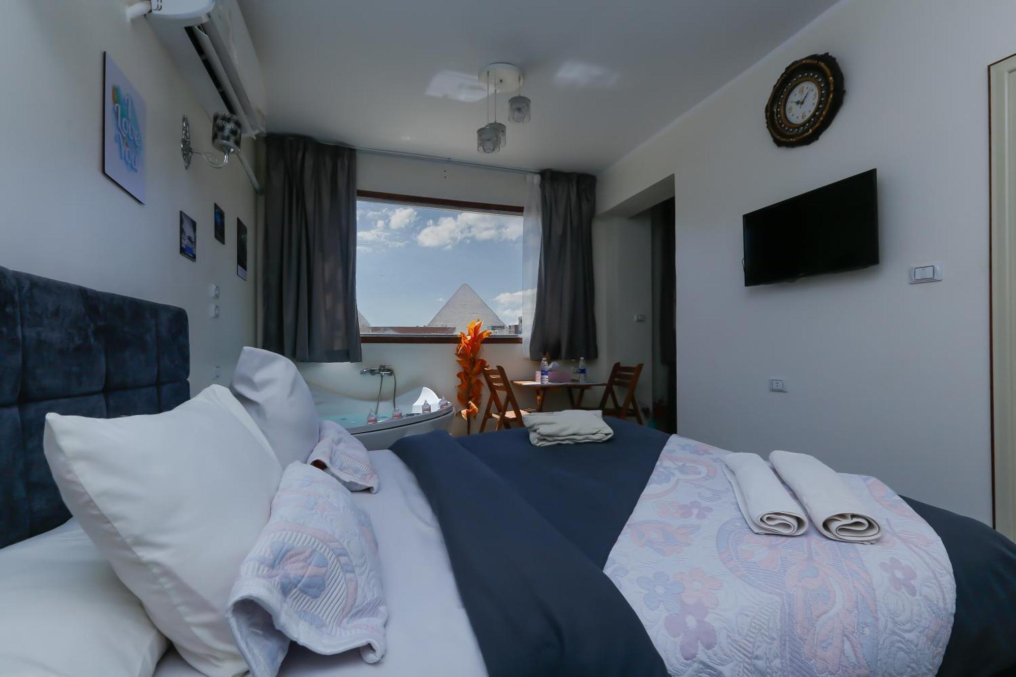 New Top Pyramids Hotel カイロ エクステリア 写真