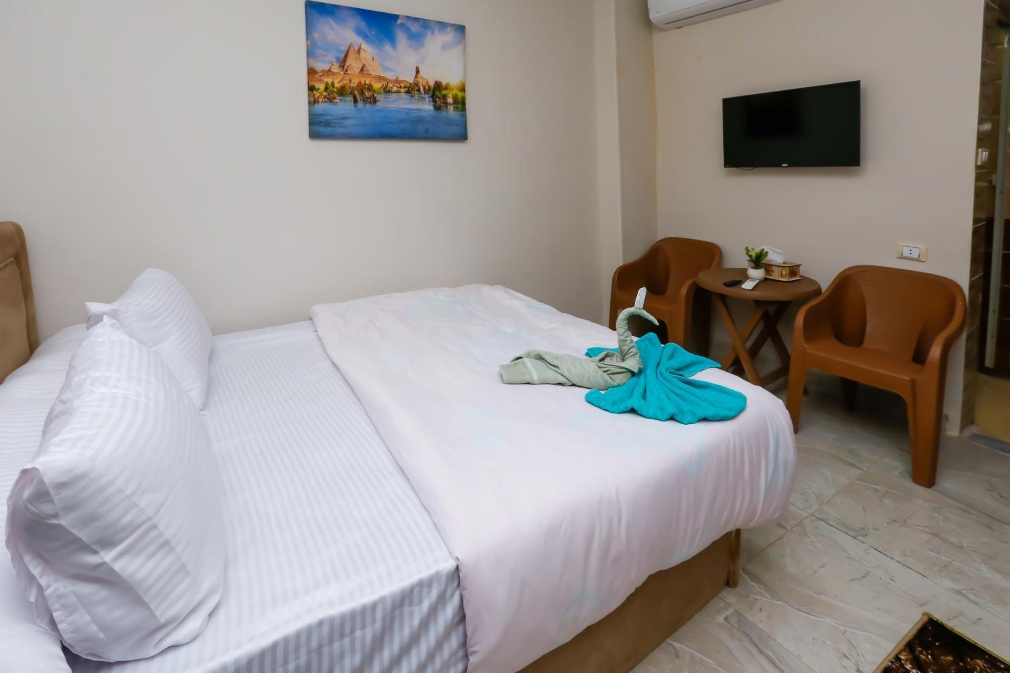 New Top Pyramids Hotel カイロ エクステリア 写真