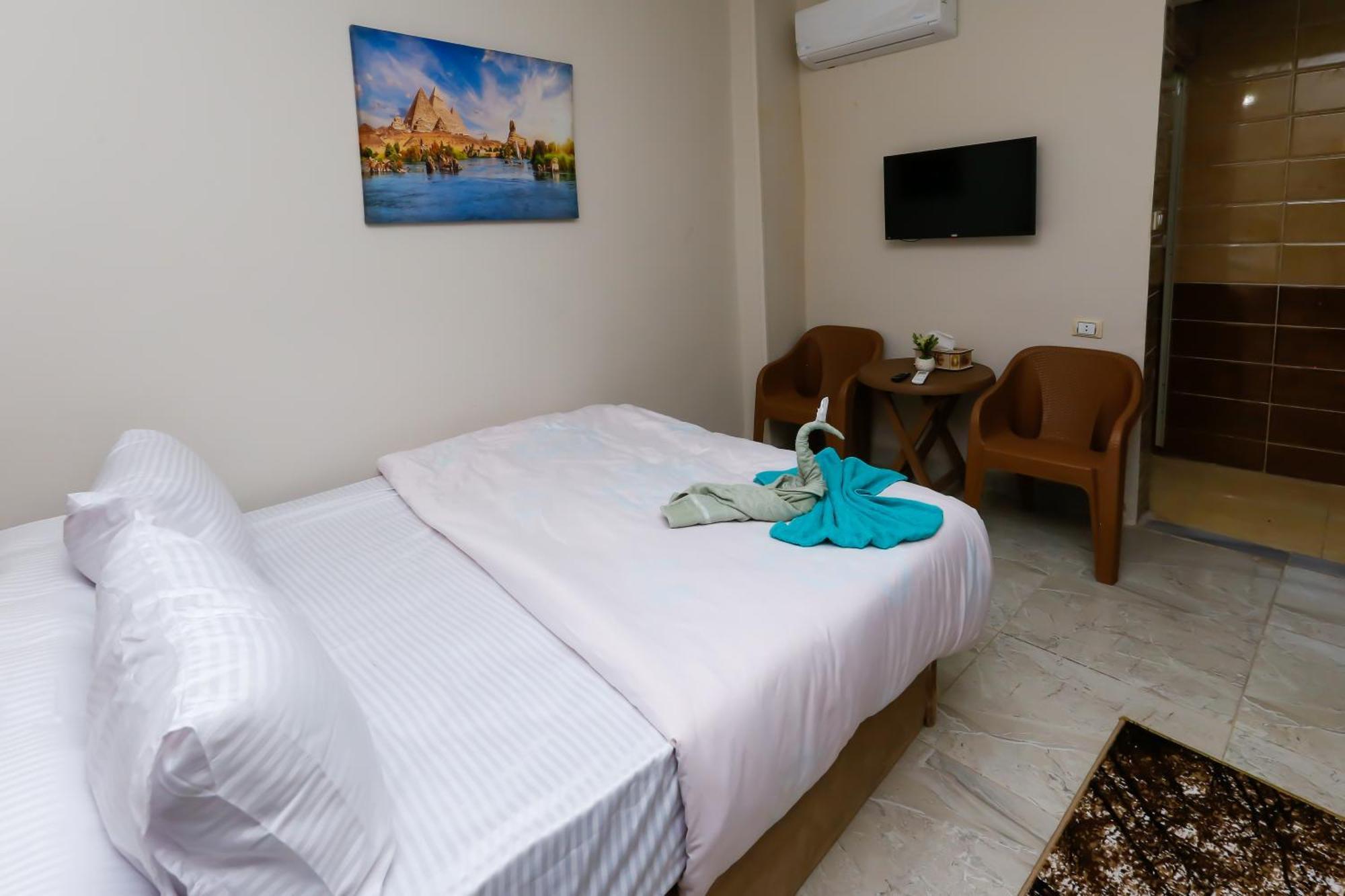 New Top Pyramids Hotel カイロ エクステリア 写真