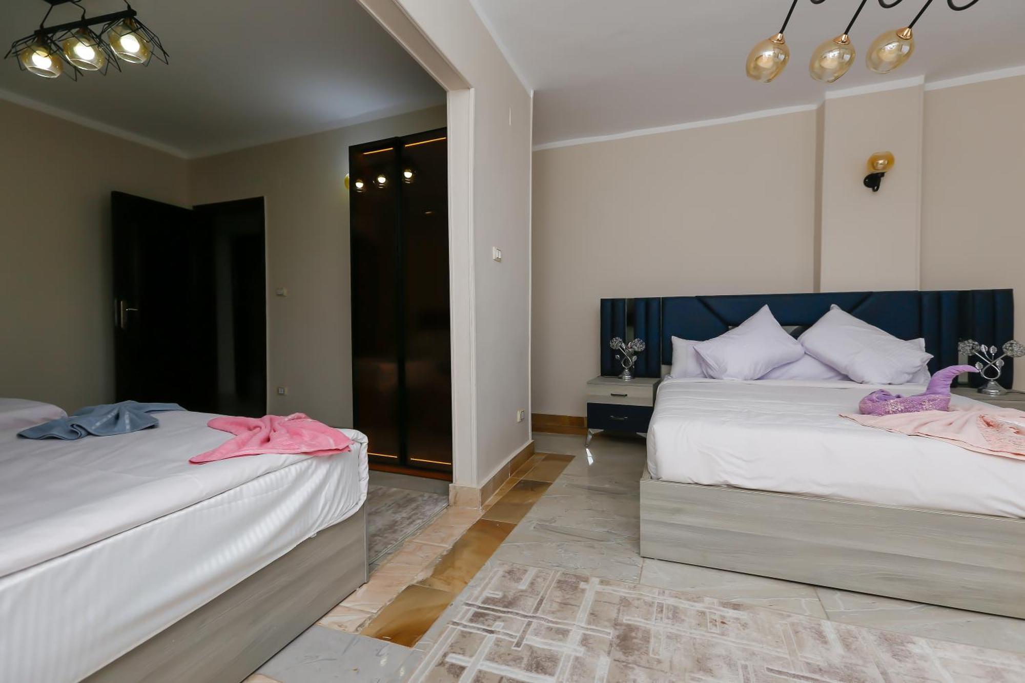 New Top Pyramids Hotel カイロ エクステリア 写真
