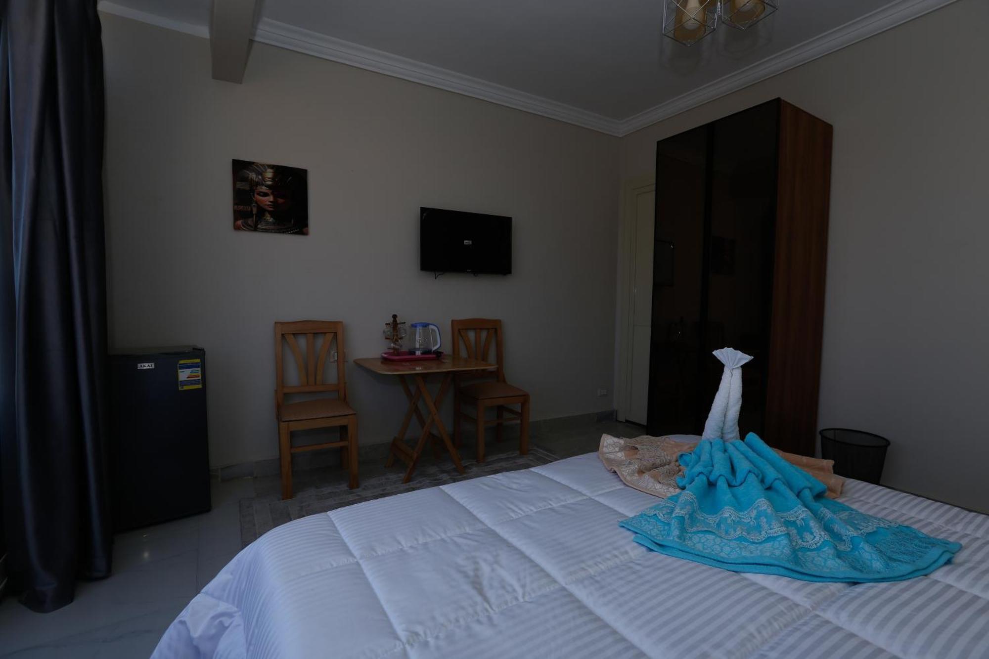 New Top Pyramids Hotel カイロ エクステリア 写真